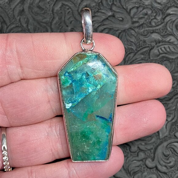 Coffin Shaped Quantum Quattro Pendant Stone Crystal Jewelry - Picture 1 of 8